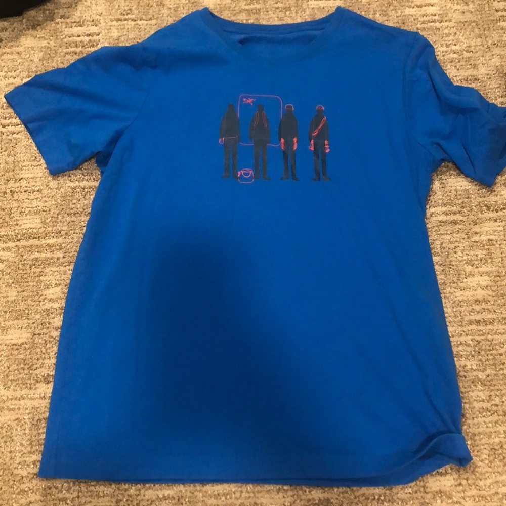 Arc’teryx t shirt
